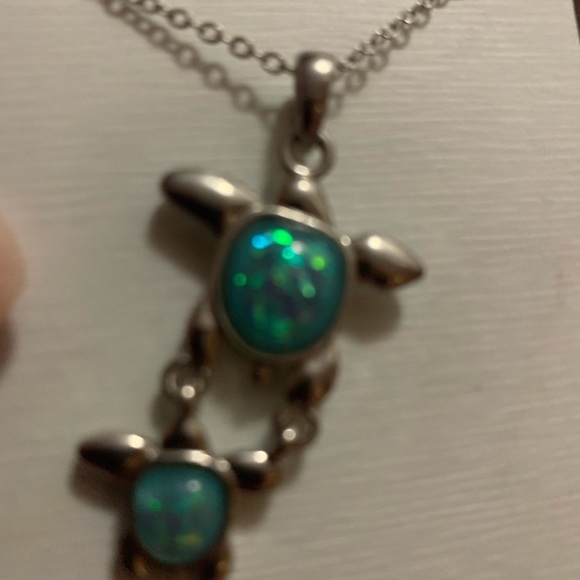 Mystic Waters Turtle Pendant Necklace - Silver and Green - Picture 4 of 4